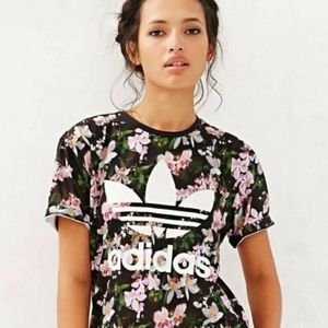 Adidas Top